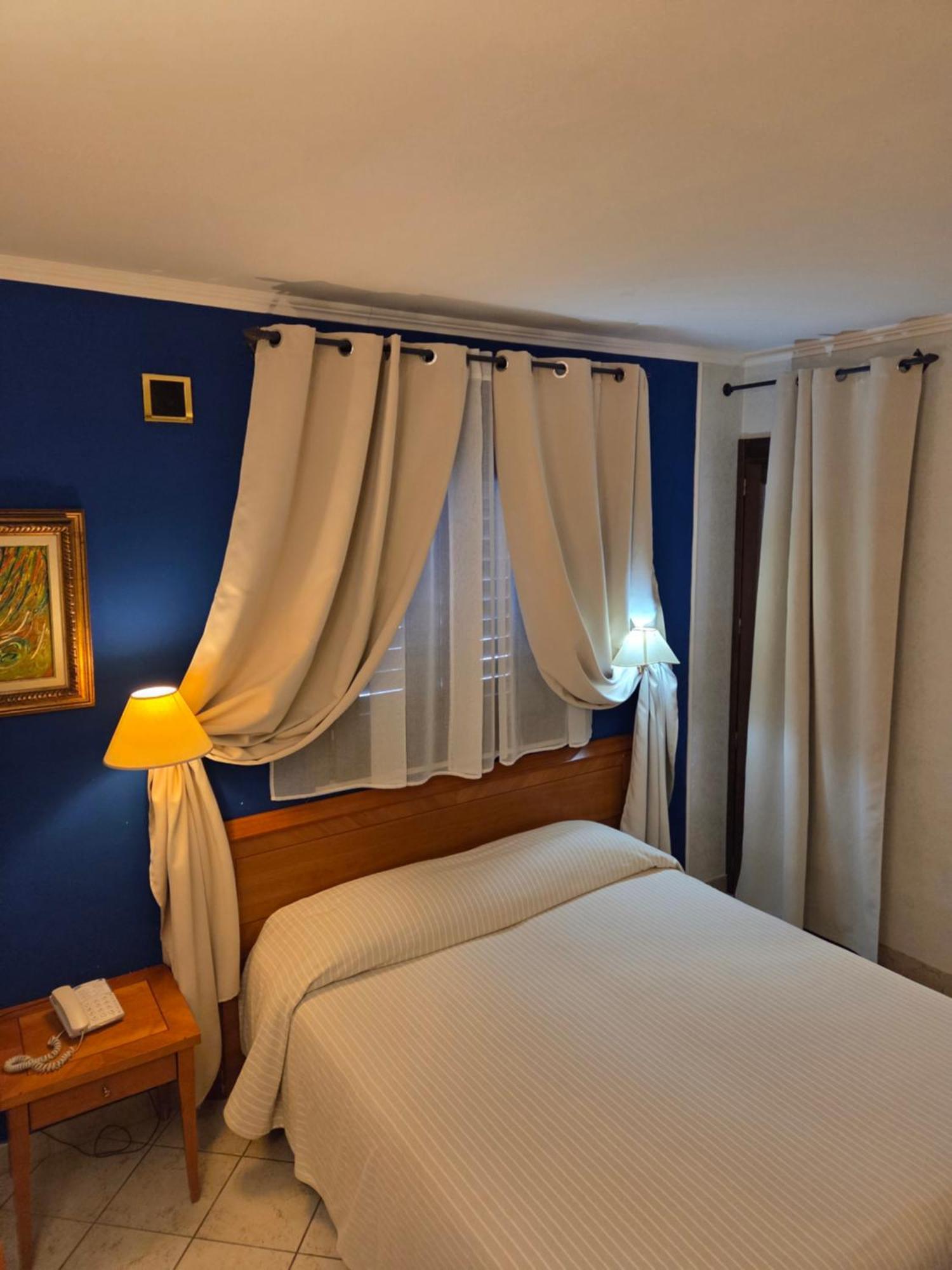 Triple Room,1756531895:JPEG